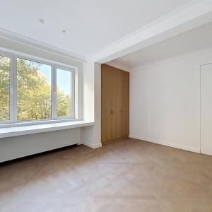 Louise /Abbaye : Somptueux appartement caractère remis à neuf