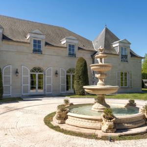 Sept Fontaines - Splendide villa Lipszyc en bordure de golf