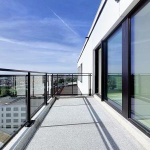 Triomphe : Magnifique penthouse 3ch + terrasses + pkg