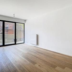Couronne : Bel appartement récent 1 chambre + terrasse