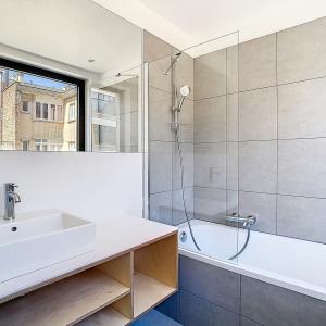 Couronne : Bel appartement récent 1 chambre + terrasse