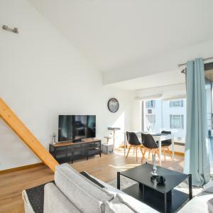 Parlement européen: Penthouse récent avec terrasse de 8 m²