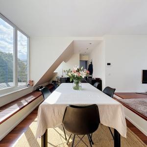 Bois de la Cambre : Magnifique penthouse 1ch + parking