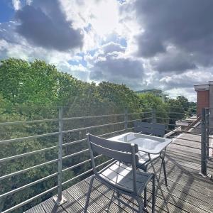 Bois de la Cambre : Magnifique penthouse 1ch + parking