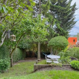 Floréal : Charmante maison, 3 chambres, bureau, jardin Sud