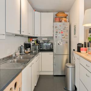 Molière : Appartement 2 chambres en très bon état + balcon 
