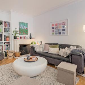 Molière : Appartement 2 chambres en très bon état + balcon 