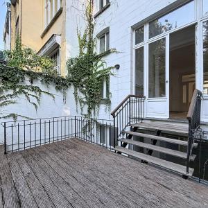 Quartier Brugmann : Duplex 2 chambres avec grand jardin 