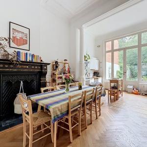 Quartier Brugmann : Duplex 2 chambres avec grand jardin 