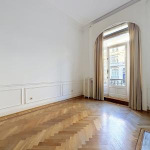 Quartier Brugmann : Duplex 2 chambres avec grand jardin 