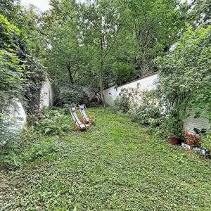 Quartier Brugmann : Duplex 2 chambres avec grand jardin 
