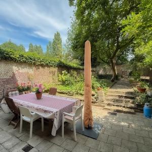 Lotz/Cavell: Superbe maison 9 chambres avec jardin 