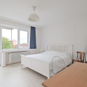 Forest, lumineux appartement 2 ch rénové