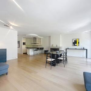 Sablon : Superbe appartement meublé + vue imprenable