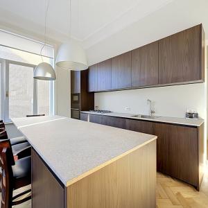 Molière : Somptueux appartement de caractère remis à neuf
