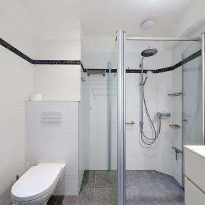 Cavell/Montjoie : Beau studio 