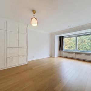 Cavell/Montjoie : Beau studio 