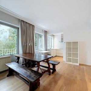 Cavell/Montjoie : Beau studio meublé + terrasse