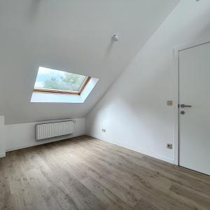 QUARTIER CHATELAIN : Magnifique triplex entièrement rénové