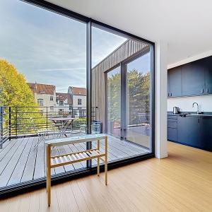 Cimetière d'Ixelles : Duplex 2 chambres meublé + terrasse 