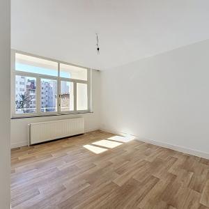 Darwin : Bel appartement au dernier étage + balcon