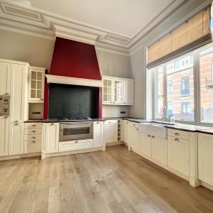 Sq Ambiorix : Maison de maître + jardin & terrasse