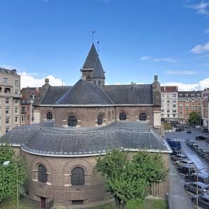 Place Brugmann : Bel appartement 2 ch. remis à neuf