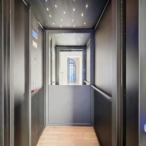 Uccle : Maison 5 chambres entièrement rénovée + jardin !