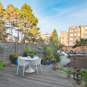 Quartier Cavell: Appartement 1 chambre + bureau, beau jardin