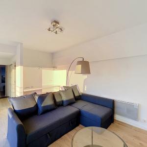 Cinquantenaire – Magnifique penthouse 1 ch. + terrasse