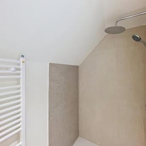 Cinquantenaire - Magnifique duplex meublé 1 ch. rénové