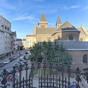 Place Brugmann : Appartement de caractère avec un balcon
