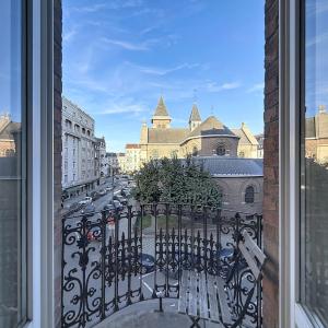 Place Brugmann : Appartement de caractère avec un balcon