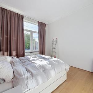 Place Brugmann : Appartement de caractère avec un balcon