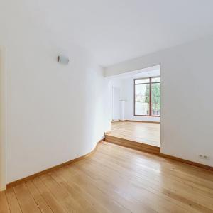 Etangs Ixelles : Appartement 1 chambre + terrasse & Jardin