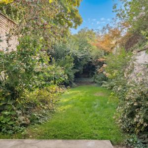 Place Jourdan – Magnifique maison bruxelloise 6 ch. + jardin