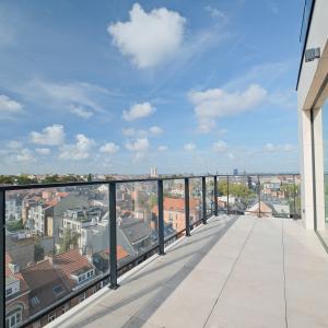 Cavell : Appartement 3 chambres + bureau, terrasses