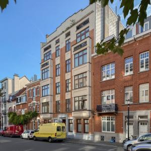 Parc Albert II : appartement 2 chambres + terrasse sud