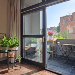 Parc Albert II : appartement 2 chambres + terrasse sud