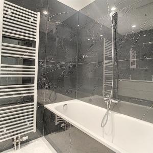 Bois de la Cambre : magnifique appartement 3 ch. + terrasse