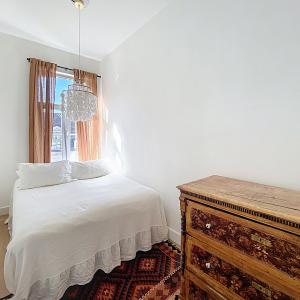 Square Marie-Louise - Bel appartement 1 chambre meublé