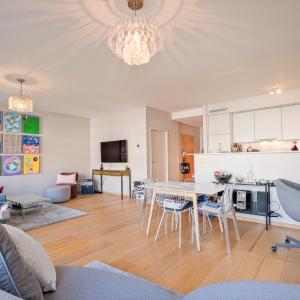 Ixelles, Place Brugmann appartement avec terrasse, parking