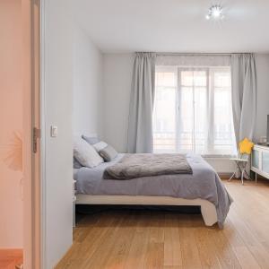 Ixelles, Place Brugmann appartement avec terrasse, parking