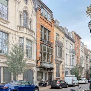 Etangs d'Ixelles, maison de Maître révové de 410 m2  jardin