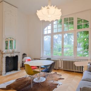 Etangs d'Ixelles, maison de Maître révové de 410 m2  jardin