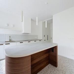Pl. Brugmann : Sublime appartement de caractère rénové