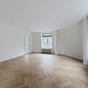 Pl. Brugmann : Sublime appartement de caractère rénové