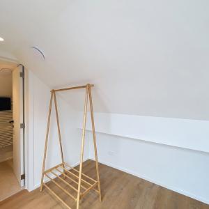 Cinquantenaire - Magnifique duplex meublé 1 ch. rénové