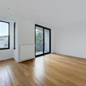 Pl. Brugmann : Superbe duplex penthouse rénové