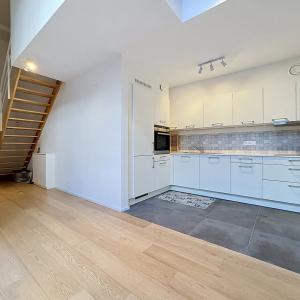 Place Stéphanie, superbe appartement 2 chambres + terrasse 
